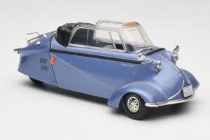 Messerschmitt KR201 Roadster Modrý Revell 1:18 08966 Kov – obrázok 6 z 8