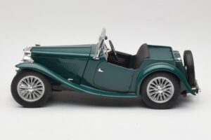 MG TC Midget Shires Green Road Legends 1:18 92468 Kov – obrázok 4 z 8