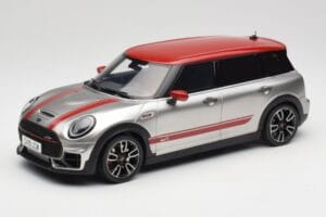 Mini Clubman F54 JCW Melting Silver Metallic Otto 1:18 OT1106 Živica