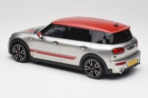 Mini Clubman F54 JCW Melting Silver Metallic Otto 1:18 OT1106 Živica – obrázok 5 z 6