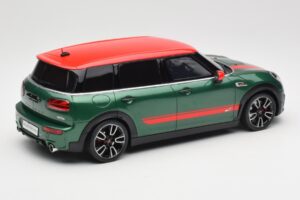 Mini Clubman JCW F54 British Racing Green Otto 1:18 OT1168 Živica – obrázok 2 z 6