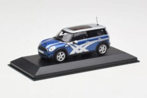 Mini Clubman R55 Cooper S Blue Metallic Onitsuka Tiger Minichamps 1:43 403138676 Kov – obrázok 2 z 4