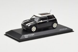 MINI Cooper R50 Čierny Minichamps 1:43 431138101 Kov – obrázok 3 z 5