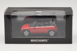 Mini Cooper R52 Kabriolet Červený Minichamps 1:43 431138230 Kov – obrázok 4 z 4