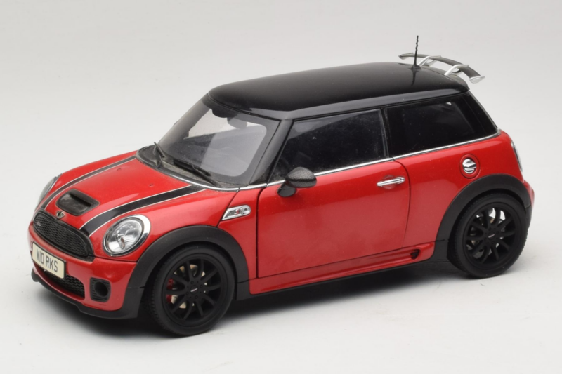 Mini Cooper John Cooper Works R56 Červený & Čierny Kyosho 1:18 80430419909 Kov