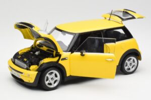 Mini Cooper One R50 Aerodynamický Paket Žltý Kyosho 1:18 80430148553 Kov – obrázok 2 z 8