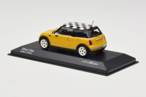 MINI One R50 Žltý Minichamps 1:43 431138104 Kov – obrázok 3 z 5