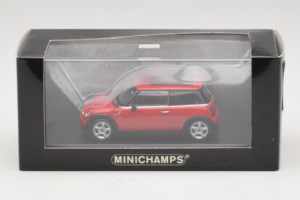 Mini Cooper Červený Minichamps 1:43 MINI010 Kov – obrázok 4 z 4