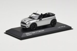 Mini Cooper S R57 Kabriolet Strieborný Minichamps 1:43 431138830 Kov – obrázok 2 z 6