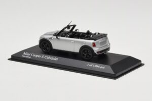 Mini Cooper S R57 Kabriolet Strieborný Minichamps 1:43 431138830 Kov – obrázok 3 z 6