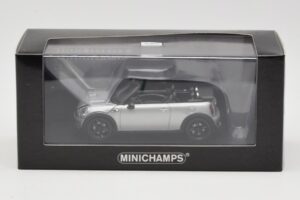 Mini Cooper S R57 Kabriolet Strieborný Minichamps 1:43 431138830 Kov – obrázok 4 z 6