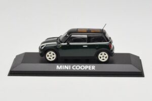 Mini Cooper S R53 Zelený S Pruhmi Minichamps 1:43 MINI006 Kov