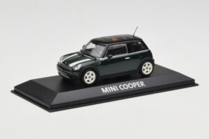 Mini Cooper S R53 Zelený S Pruhmi Minichamps 1:43 MINI006 Kov – obrázok 4 z 4