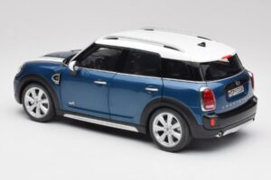 Mini Countryman F60 Island Modrý & Biely Kyosho 1:18 80432447940 Kov – obrázok 7 z 8