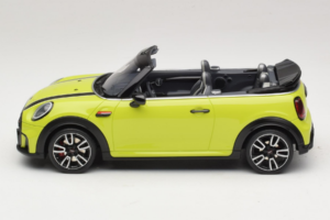 Mini JCW Cabrio F57 Zesty Yellow C5H Otto 1:18 OT1303 Živica – obrázok 3 z 6