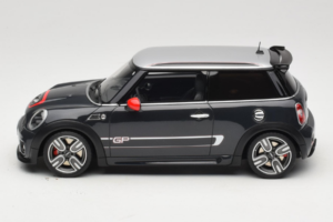 Mini John Cooper Works GP2 R56 Thunder Grey Otto 1:18 OT497 Živica – obrázok 3 z 6