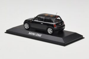 Mini One R50 Čierny S Čiernou Strechou Minichamps 1:43 MINI005 Kov – obrázok 3 z 5