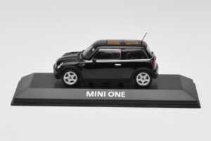 Mini One R50 Čierny S Čiernou Strechou Minichamps 1:43 MINI005 Kov