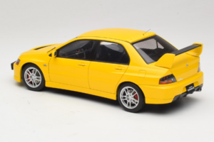 Mitsubishi Lancer Evolution IX GSR Žltý AUTOart 1:18 77192 Kov – obrázok 7 z 8