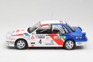 Mitsubishi Galant VR-4 #4 A. Vatanen RAC Rally 1990 IXO 1:18 18RMC192B Kov – obrázok 3 z 6
