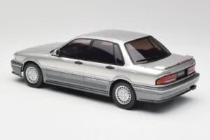 Mitsubishi Galant VR-4 Strieborný IXO 1:18 18CMC191 Kov – obrázok 5 z 6