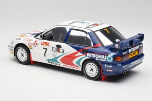 Mitsubishi Lancer Evo 3 Group A #4 T. Makinen / S. Harjanne Rally Australia 1996 Otto 1:18 OT475 Živica – obrázok 5 z 6