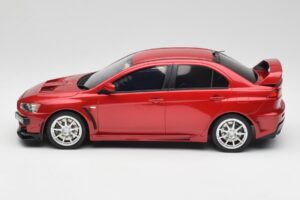 Mitsubishi Lancer Evo X FQ 400 Červený Otto 1:18 OT1084 Živica – obrázok 4 z 6