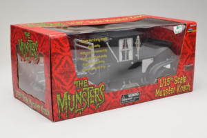 Munsters Koach The Munsters Diamond 1:15 214640 Kov – obrázok 2 z 3