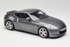 Nissan 370Z Z34 Gun Metallic Otto 1:18 OT465 Živica – obrázok 4 z 6