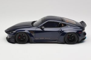Nissan 400Z RZ34 Pandem Midnight Blue GT Spirit 1:18 GT494 Živica – obrázok 3 z 6
