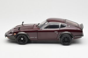 Nissan Fairlady 240ZG Hnedý Kyosho 1:18 08217M Kov – obrázok 4 z 8