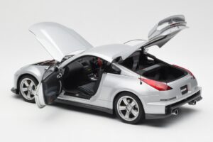 Nissan Fairlady Z Z34 NISMO Type 380RS Strieborný AUTOart 1:18 77401 Kov – obrázok 5 z 8
