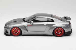 Nissan GT-R R35 Prior Design Šedý GT Spirit 1:18 GT243 Živica – obrázok 3 z 6