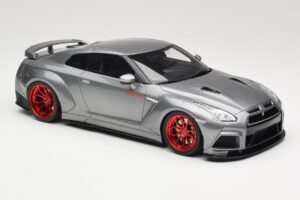 Nissan GT-R R35 Prior Design Šedý GT Spirit 1:18 GT243 Živica – obrázok 4 z 6