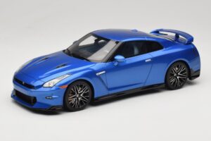 Nissan GT-R R35 Skyline Edition Bayside Blue GT Spirit 1:18 GT521 Živica