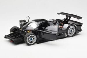 Nissan R390 GT1 #0 24 Hours of Le Mans 1998 AUTOart 1:18 89878 Kov – obrázok 2 z 8