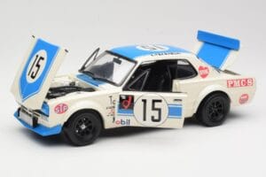 Nissan Skyline 2000GT-R KPGC10 #15 K. Takahashi Nissan Works JTCC 1972 Kyosho 1:18 08122B Kov – obrázok 2 z 8