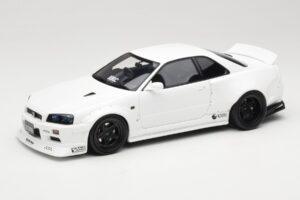 Nissan Skyline GT-R BNR34 by KRC Pearl White Otto 1:18 OT1135 Živica