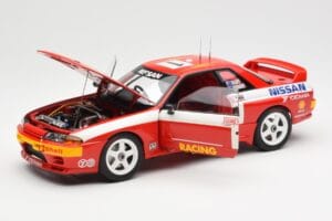Nissan Skyline GT-R R32 #1 J. Richards / M. Skaife Bathurst 1000 Winner 1992 AUTOart 1:18 89279 Kov – obrázok 2 z 8