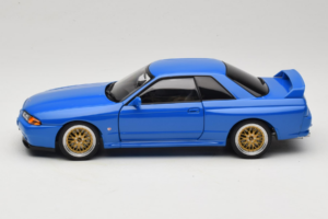 Nissan Skyline GT-R R32 V-Spec II Tuned Modrý AUTOart 1:18 77415 Kov – obrázok 4 z 8