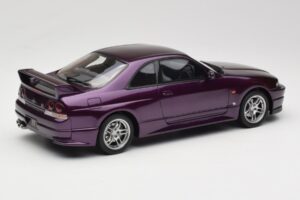 Nissan Skyline GT-R R33 V-Spec Midnight Purple Otto 1:18 OT1138 Živica – obrázok 2 z 6