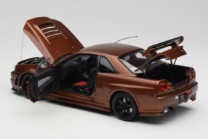 Nissan Skyline GT-R R34 Customized Metallic Bronze MotorHelix 1:18 M83414 Kov – obrázok 5 z 8