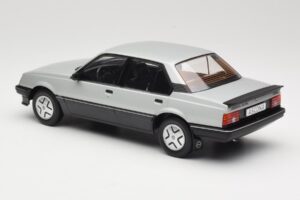 Opel Ascona C SR Strieborný MCG 1:18 MCG18460 Kov – obrázok 5 z 6