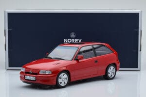 Opel Astra F GSi Červený Norev 1:18 183672 Kov – obrázok 6 z 6