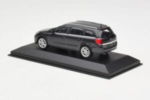 Opel Astra H Kombi Tmavo Šedý Minichamps 1:43 ASTRA002 Kov – obrázok 3 z 4
