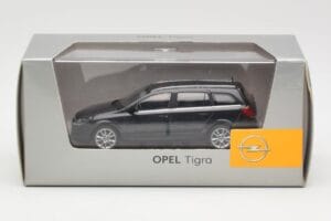Opel Astra H Kombi Tmavo Šedý Minichamps 1:43 ASTRA002 Kov – obrázok 4 z 4