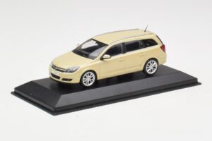 Opel Astra H Kombi Žltý Minichamps 1:43 1799098 Kov – obrázok 2 z 4