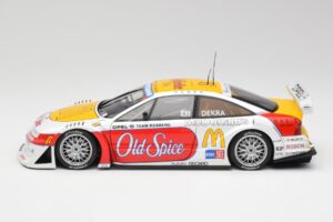 Opel Calibra #43 J.J. Lehto Team Rosberg DTM 1996 UT Models 1:18 39677 Kov – obrázok 4 z 8