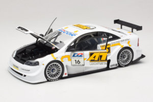 Opel Astra V8 Coupe #16 S. Modena DTM 2000 Action 1:18 AC8004816 Kov – obrázok 2 z 8