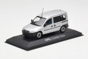 Opel Combo C Strieborný Minichamps 1:43 COMBO001 Kov – obrázok 2 z 4